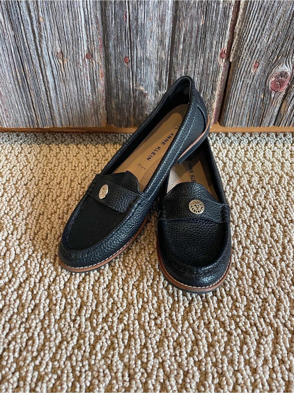 Anne Klein Black Pebbled Leather Slip-On Loafers Women's 9